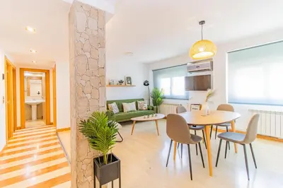 Zona de estar de Your Ideal Base to explore Zaragoza's delights