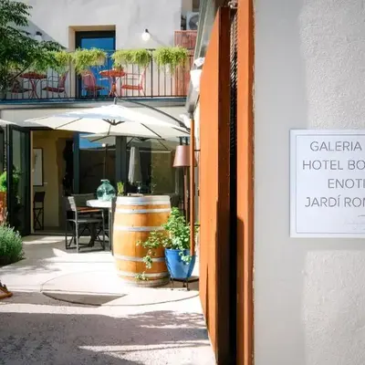 Hotel Boutique CaLagneta - Art i Vi