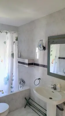 Un baño de Casa Irama - Casa rural para grupos cerca de Aínsa - Pirineo Aragonés