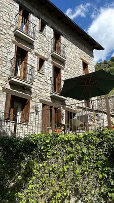 Edificio en el que se encuentra la casa o chalet