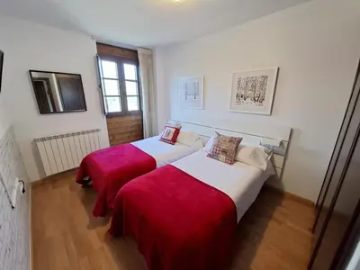 Cama o camas de una habitación en Stone, wifi, pet-friendly y garage - Arafita Apartamentos