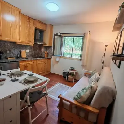 Tu refugio cómodo y con piscina - Herbasabina 2