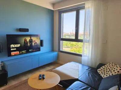 Una televisión o centro de entretenimiento en El Ático de Cosuenda by Alogest