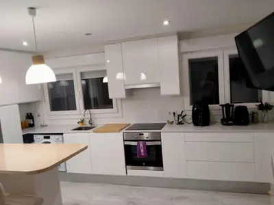 Una cocina o zona de cocina en Excelente ubicacion