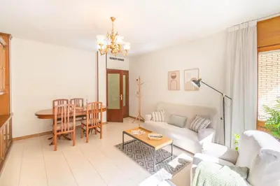 Zona de estar de Nuevo apartamento próximo a Sendaviva y Bardenas