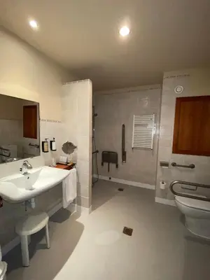 Un baño de Parador de Vielha