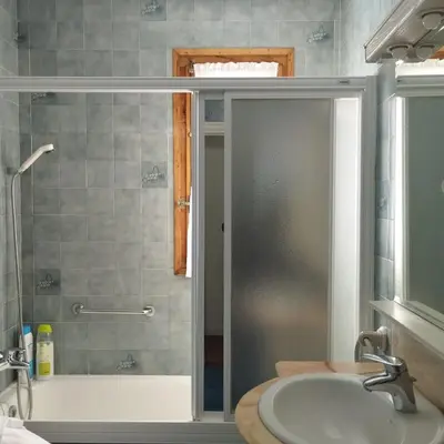 Un baño de Sortalde ttiki
