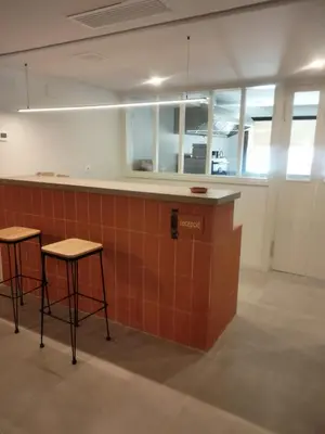 Una cocina o zona de cocina en Hostal Boutique Restaurante El Algars