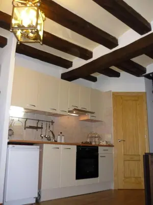Una cocina o zona de cocina en Apartamento Isona en Pirineo