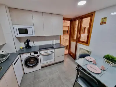 Una cocina o zona de cocina en Monreal del Pilar - Turistea