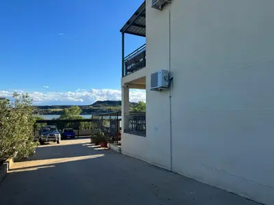 Paisaje cerca de este apartahotel