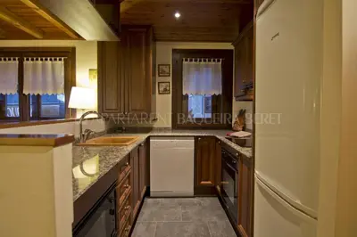 Una cocina o zona de cocina en Apartarent 1500 - Apartamento Acebo