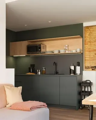 Una cocina o zona de cocina en Limehome Pamplona Hilarión Eslava