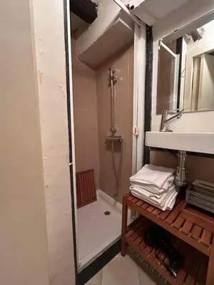 Un baño de La Caseta