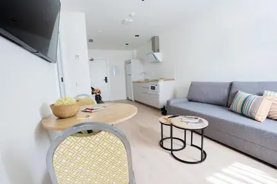 Una cocina o zona de cocina en AVA Alojamientos Victoria Arnedo