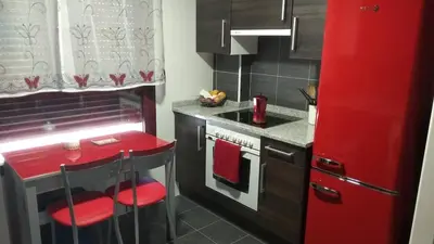 Una cocina o zona de cocina en Estilo y comodidad