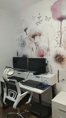 Una televisión o centro de entretenimiento en Estilo y comodidad