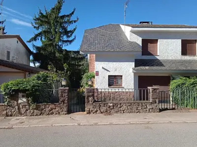 Edificio en el que se encuentra la casa o chalet