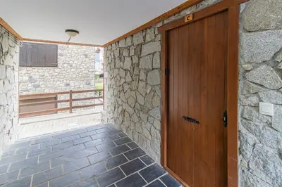 Plano de Charming Pyrenean Flat with Terrace, Views & Pool
