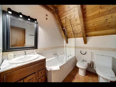 Un baño de LIAT de Alma de Nieve