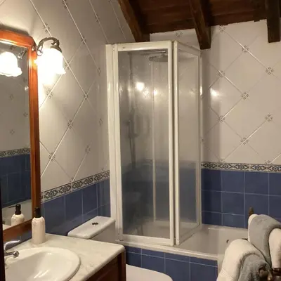 Un baño de Hotel Rural Eseverry-Bosque Irati