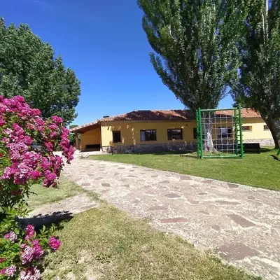 Alojamiento Rural La Arboleda