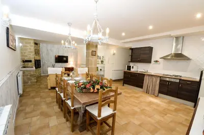 Una cocina o zona de cocina en El Canton De Carlos