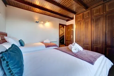 Cama o camas de una habitación en Eth Floc - Dúplex con trasslado gratuito a pistas