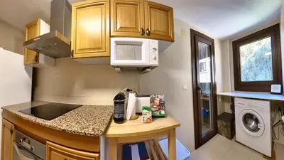 Una cocina o zona de cocina en Mirador de Sanvi - tucasaenlospirineos