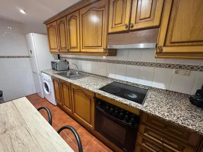Una cocina o zona de cocina en B19 - Sayo 4 - Villmor