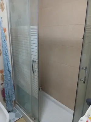 Un baño de Habitación en alquiler