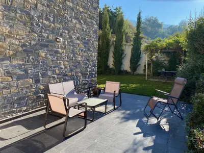 Jardín al aire libre en Jardin de los Pirineos- Margas Golf