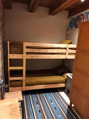 Cama o camas de una habitación en Equisoain Ala Sur