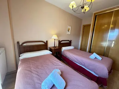 Cama o camas de una habitación en C24 - La Cascada - Villmor