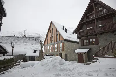 Val Arties 3 by FeelFree Rentals en invierno