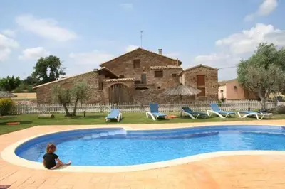Piscina en o cerca de Casa Rural LES PLETES