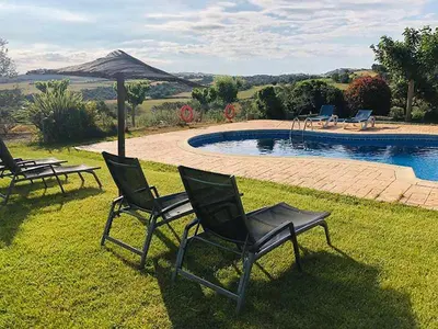 Piscina en o cerca de Casa Rural LES PLETES