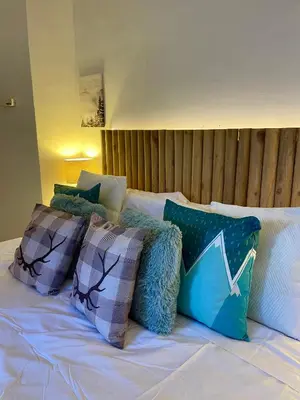 Cama o camas de una habitación en Baqueira Niu 1500 pie pistas coqueto Loft diseño Ski