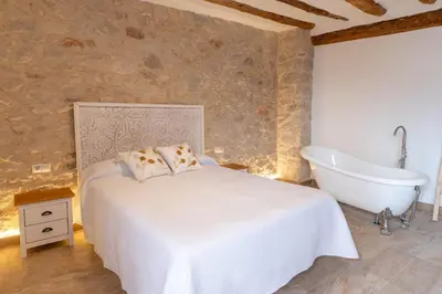 Un baño de Plaza Matarraña