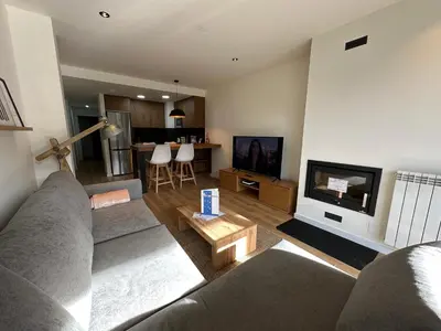 Una televisión o centro de entretenimiento en Villmor - B11 - Pichirillo
