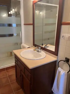 Un baño de La Paidera de Cutanda
