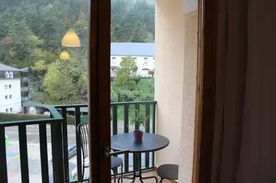 Un balcón o terraza de Vivienda Turística Pirineos XXI