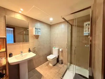 Un baño de El Loft de Salàs - L'Amfitriona