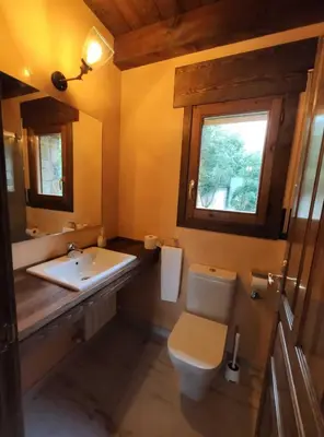 Un baño de Borda Batista Casa Rural