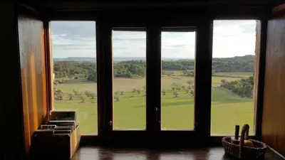 Paisaje cerca of this country house