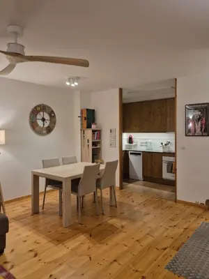Una cocina o zona de cocina en Les 3 Valls