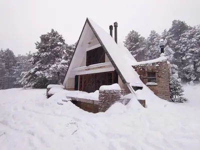 Caseta de Caro Vergés&Forés en invierno