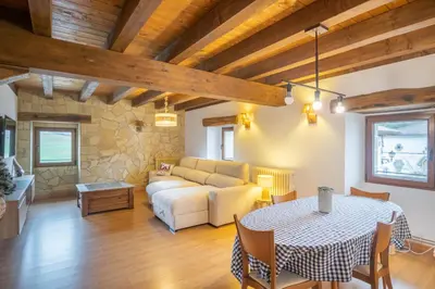 Cama o camas de una habitación en Amplia casa rural ideal para familias y grupos