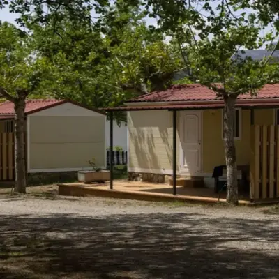 Mobil-Home 20m² avec Terrasse (4 pers.) - API-1-52-1909