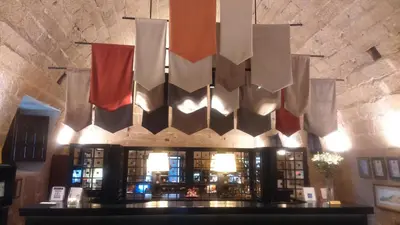 Un restaurante o sitio para comer en Parador de Alcañiz